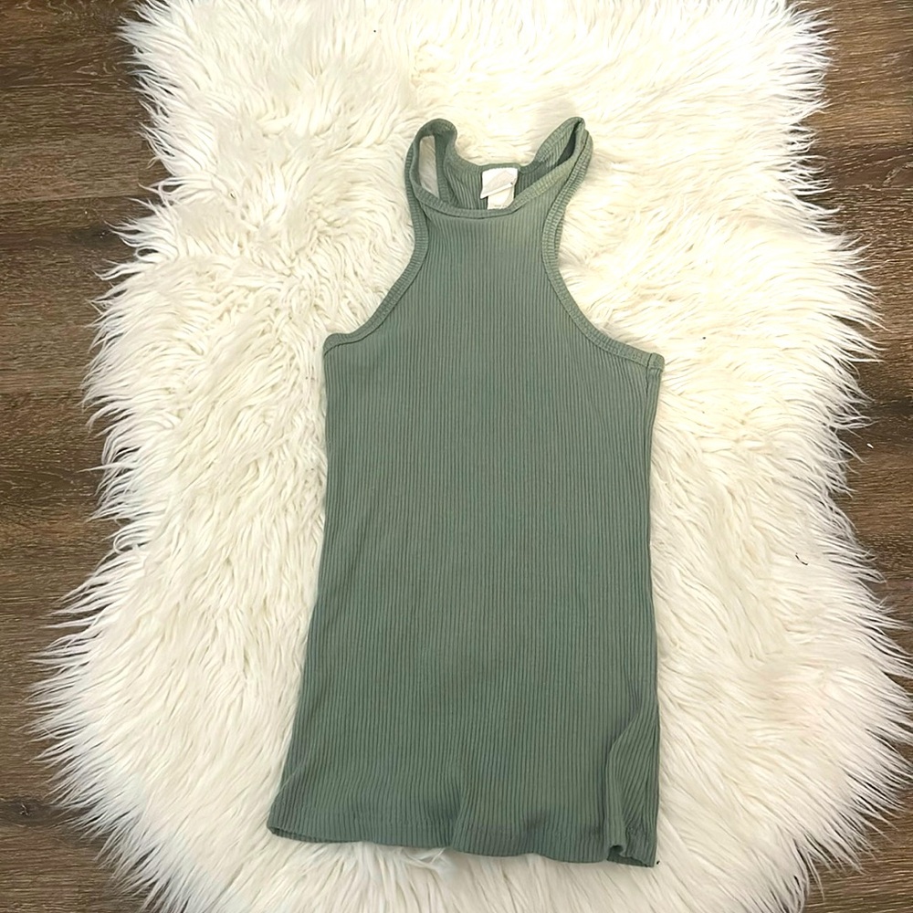 H&M tank
